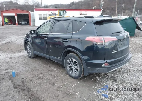 2017 Toyota Rav4 Hybrid Xle z USA, uszkodzony, nr VIN JTMRJREV3HD113569